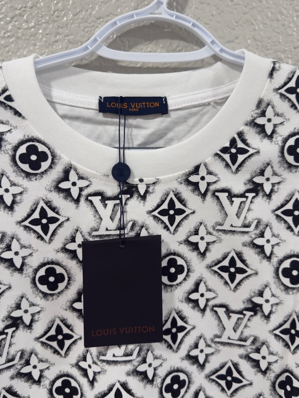 Louis Vuitton White & Black All-Over Monogram Short Sleeve Tee - Picture 2 of 4